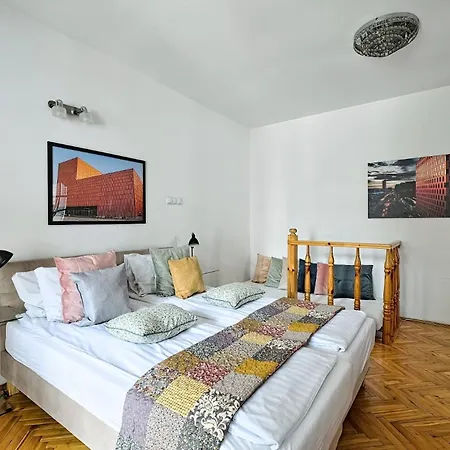 Urban Nest Apartments Radziwillowska 12 Krakow Exterior photo